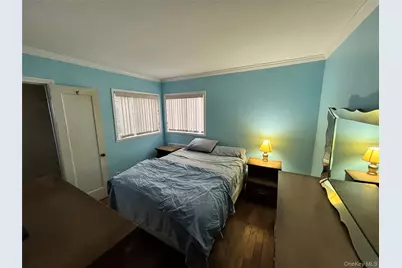 355 Pinelawn Avenue, Copiague, NY 11726 - Photo 9