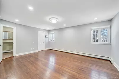 20 Sagamore Way S, Jericho, NY 11753 - Photo 33