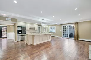 20 Sagamore Way S, Jericho, NY 11753 - Photo 13