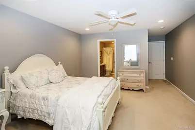 106 Victoria Place, Melville, NY 11747 - Photo 27