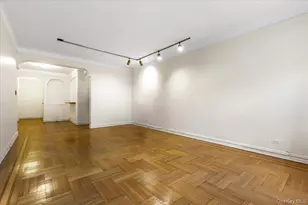 111-39 76th Rd, Forest Hills, NY 11375 - Photo 11