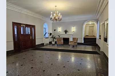 111-39 76th Road #E4, Forest Hills, NY 11375 - Photo 3