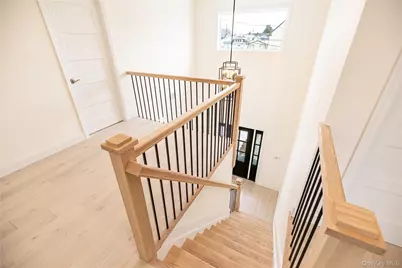 2910 Yale Place, Baldwin, NY 11510 - Photo 13