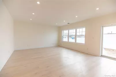 2910 Yale Place, Baldwin, NY 11510 - Photo 11