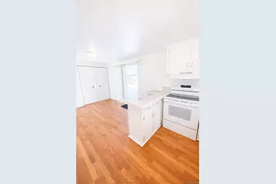 1661 Old Country Road #398, Riverhead, NY 11901 - Photo 3