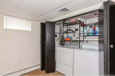 109 Roosevelt Avenue, Sayville, NY 11782 - Photo 21