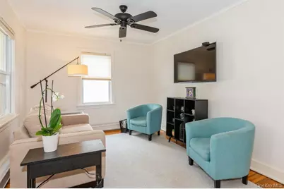 109 Roosevelt Avenue, Sayville, NY 11782 - Photo 3