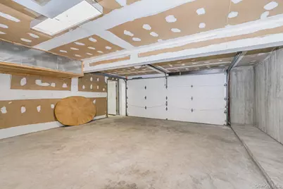 15 Herkimer Street, New York, NY 10301 - Photo 25