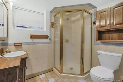 429 Fourth Avenue, Pelham, NY 10803 - Photo 23