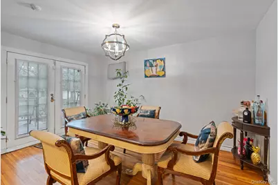 947 Glenwood Road, West Hempstead, NY 11552 - Photo 11