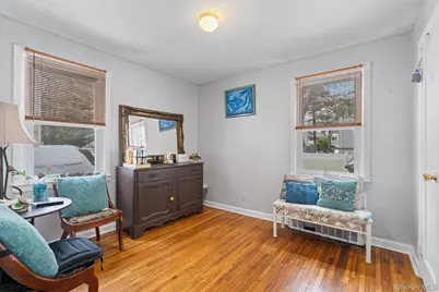 947 Glenwood Road, West Hempstead, NY 11552 - Photo 21