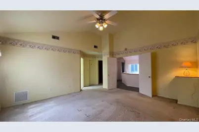 28 Willow Ridge Drive, Smithtown, NY 11787 - Photo 43