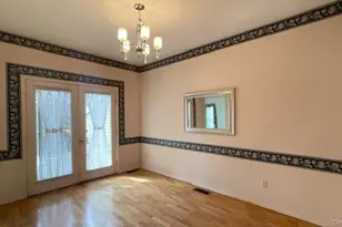 28 Willow Ridge Dr, Smithtown, NY 11787 - Photo 9