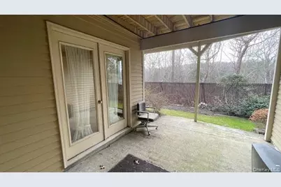 28 Willow Ridge Drive, Smithtown, NY 11787 - Photo 33