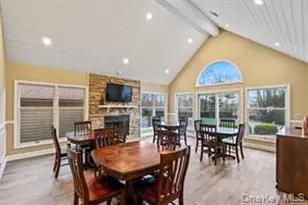 28 Willow Ridge Dr, Smithtown, NY 11787 - Photo 29