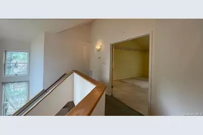 28 Willow Ridge Drive, Smithtown, NY 11787 - Photo 41