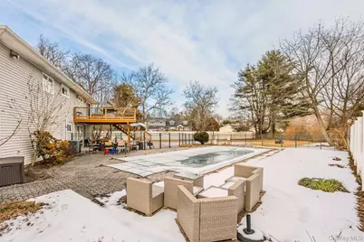 5 Metcale Lane, East Northport, NY 11731 - Photo 29