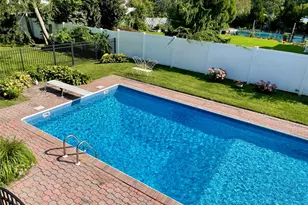 5 Metcale Ln, East Northport, NY 11731 - Photo 21