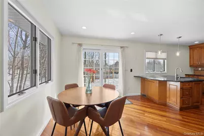 5 Metcale Lane, East Northport, NY 11731 - Photo 5