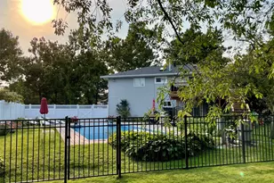 5 Metcale Ln, East Northport, NY 11731 - Photo 23