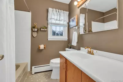 79 Amy Drive, Sayville, NY 11782 - Photo 23