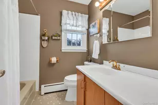 79 Amy Dr, Sayville, NY 11782 - Photo 23