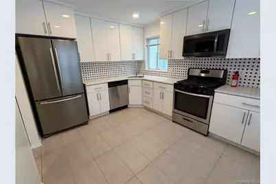 62 #A Linwood Road N, Port Washington, NY 11050 - Photo 3