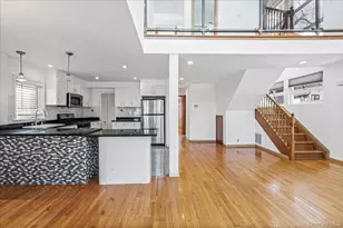 157-40 9th Ave, Whitestone, NY 11357 - Photo 9