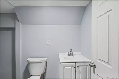 157-40 9th Avenue, Whitestone, NY 11357 - Photo 39