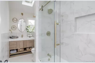 45 Sherwood Road, Hampton Bays, NY 11946 - Photo 21