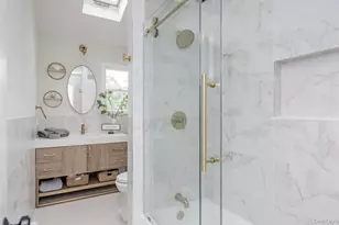 45 Sherwood Rd, Hampton Bays, NY 11946 - Photo 21