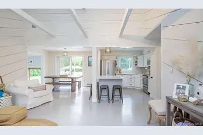 45 Sherwood Road, Hampton Bays, NY 11946 - Photo 15