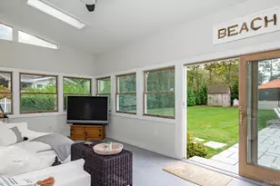 45 Sherwood Rd, Hampton Bays, NY 11946 - Photo 9