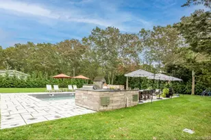 45 Sherwood Rd, Hampton Bays, NY 11946 - Photo 29