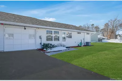 430 Falmouth Court #A, Ridge, NY 11961 - Photo 3