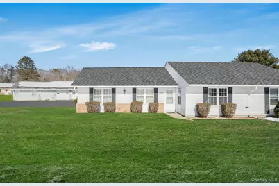 430 Falmouth Court #A, Ridge, NY 11961 - Photo 9