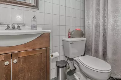 4213 Merrick Road, Massapequa, NY 11758 - Photo 15