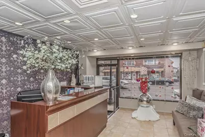 4213 Merrick Road, Massapequa, NY 11758 - Photo 5