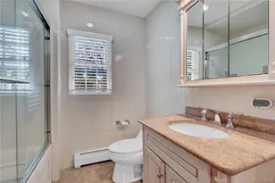 122 Laurel Dr, New Hyde Park, NY 11040 - Photo 13