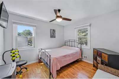 10 Headden Drive, Spring Valley, NY 10977 - Photo 13