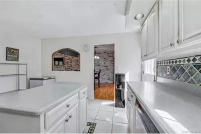 10 Headden Drive, Spring Valley, NY 10977 - Photo 7