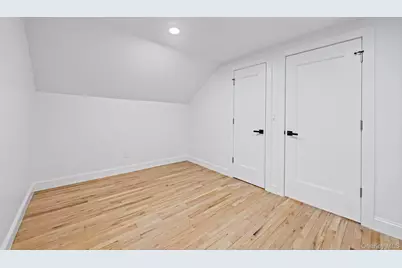 41 Nancy Place, Massapequa, NY 11758 - Photo 19