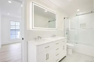 30 4th St, Manhasset, NY 11030 - Photo 29