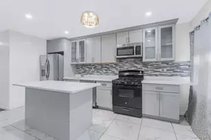 1041 E 104th St, Brooklyn, NY 11236 - Photo 5