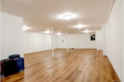 14 Bittersweet Lane, Levittown, NY 11756 - Photo 15