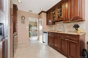 3391 Lawrence Ave, Oceanside, NY 11572 - Photo 5