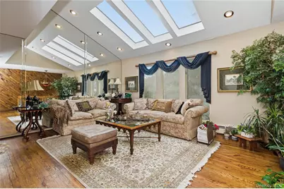 3391 Lawrence Avenue, Oceanside, NY 11572 - Photo 3