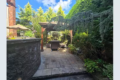 3391 Lawrence Avenue, Oceanside, NY 11572 - Photo 17