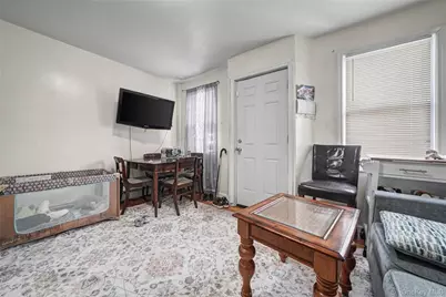 548 S 8th Avenue, Mount Vernon, NY 10550 - Photo 5