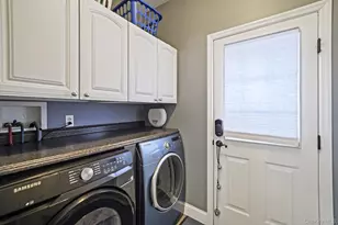 24 Embassy Rd, Selden, NY 11784 - Photo 15